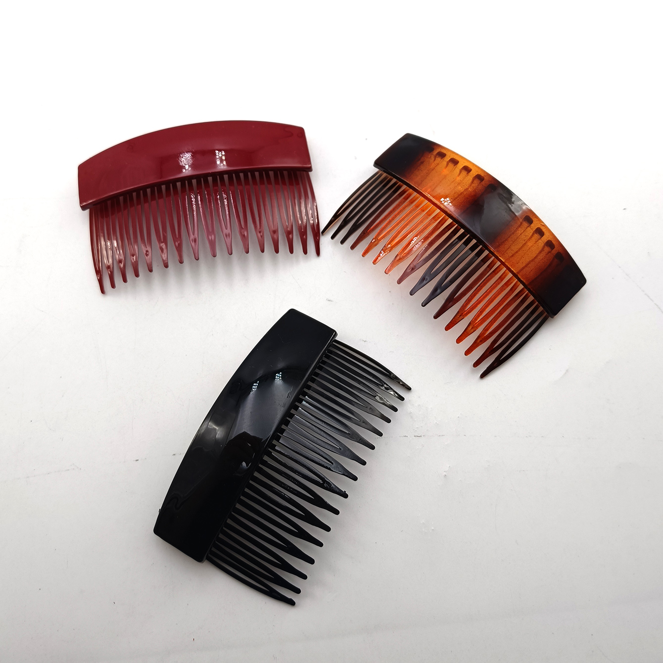 Einfarbiger, mattierter Haarka – Detangling Wide Comb Bewertung und Preis